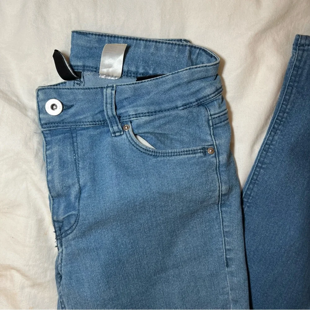 H&M Divided Two Tone Skinny Jeans - Picture 6 of 7
